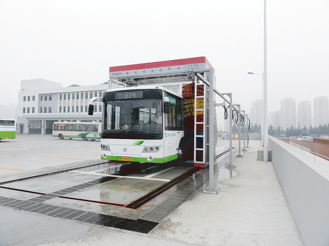 物流中心運輸車輛清洗